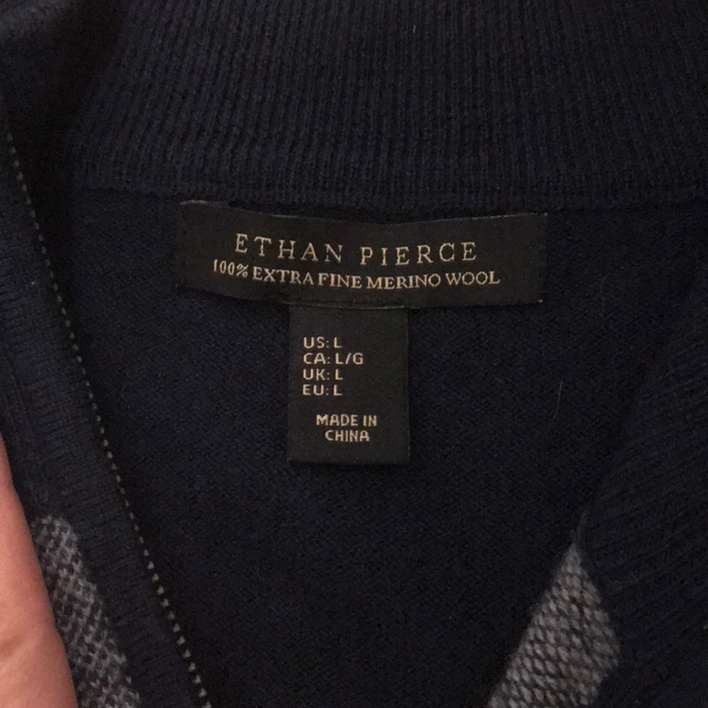 Men’s sweater - Picture 2 of 2